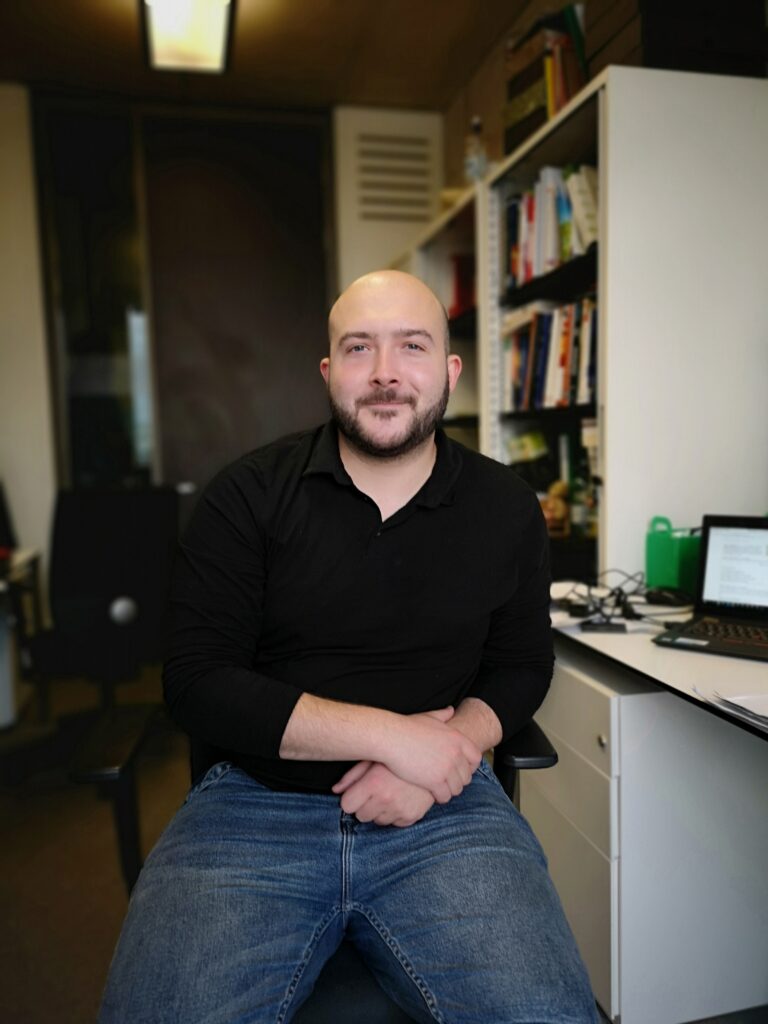 Founder of Economics Tutoring UK